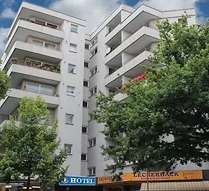 2* Hotel Amadeus